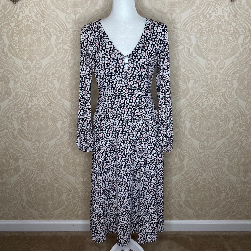 Express Floral V-Neck Open Back Midi Dress